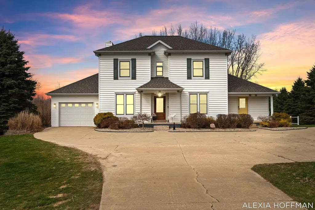 7266 Peddler Lake Campbell Township MI 48815