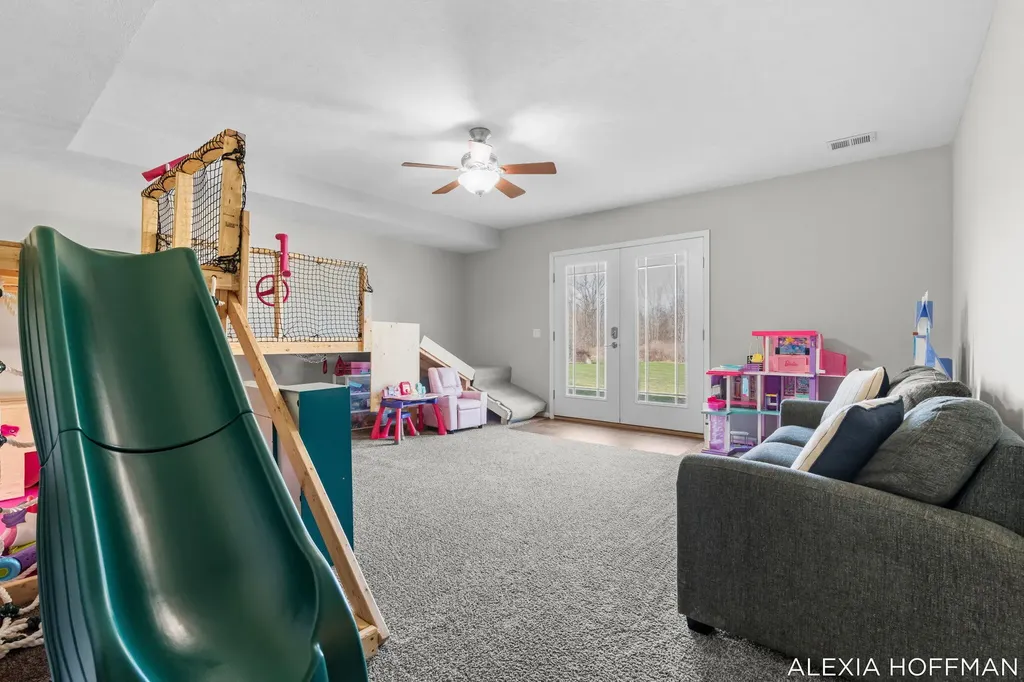 7266 Peddler Lake Campbell Township MI 48815