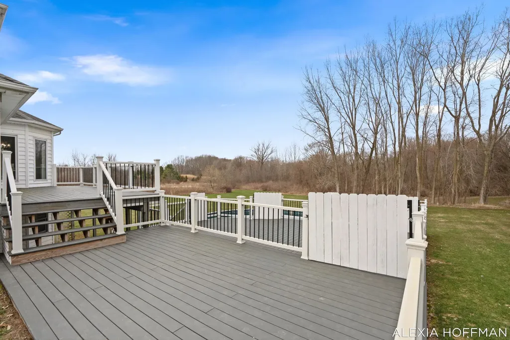 7266 Peddler Lake Campbell Township MI 48815