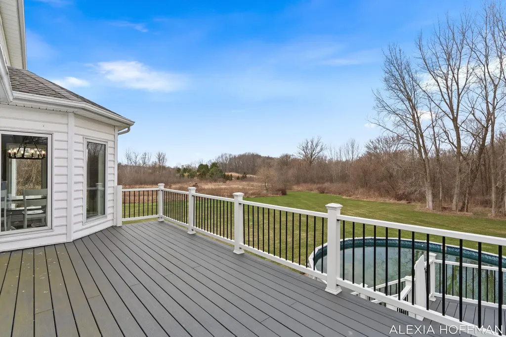 7266 Peddler Lake Campbell Township MI 48815