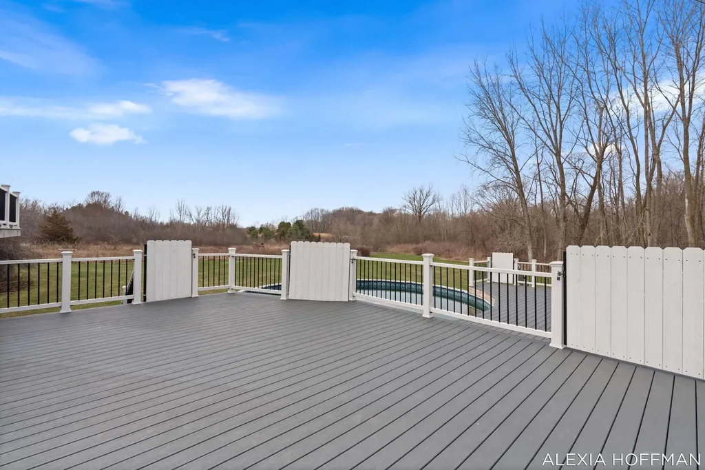 7266 Peddler Lake Campbell Township MI 48815