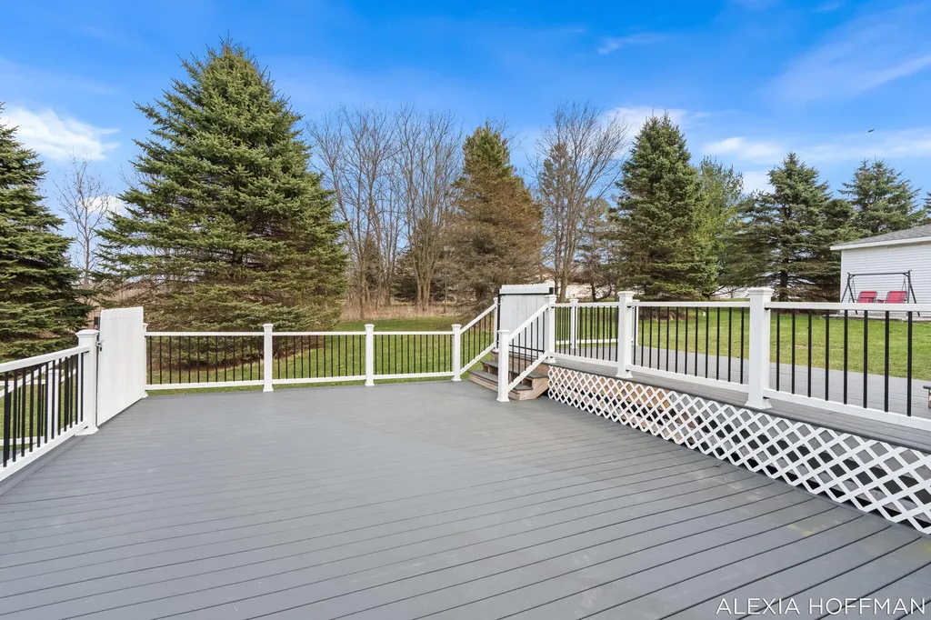 7266 Peddler Lake Campbell Township MI 48815