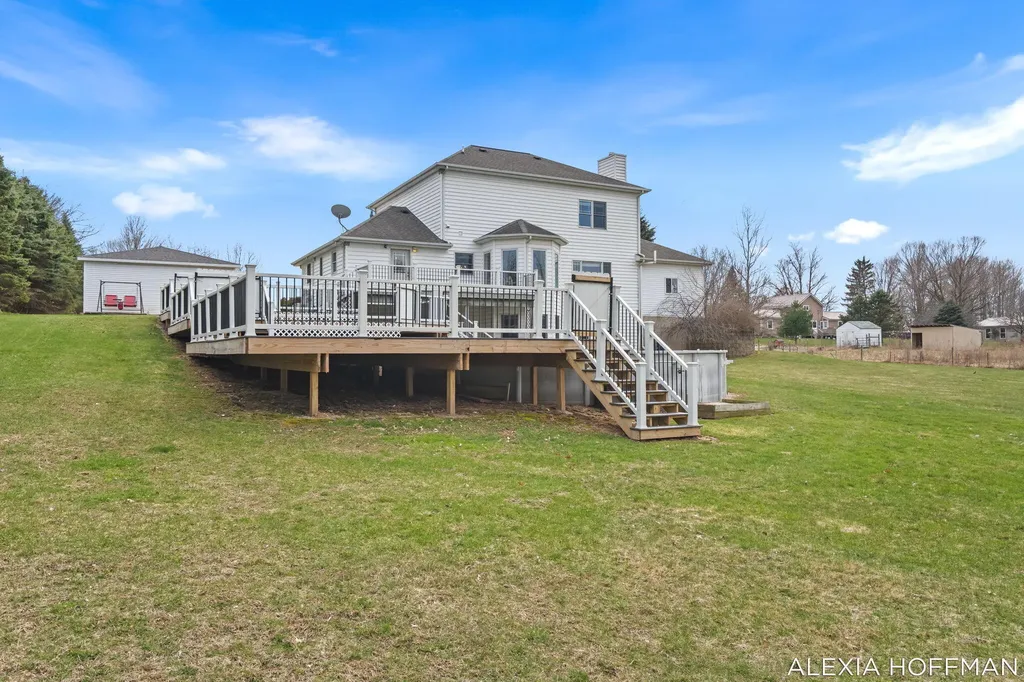 7266 Peddler Lake Campbell Township MI 48815
