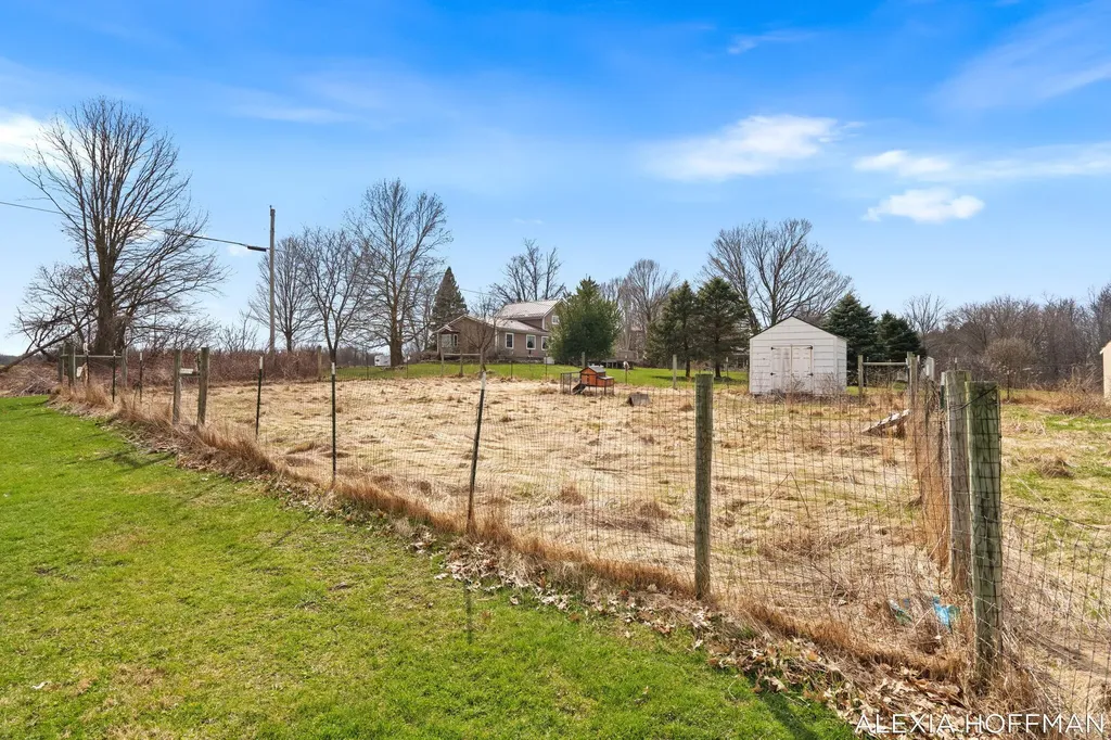 7266 Peddler Lake Campbell Township MI 48815