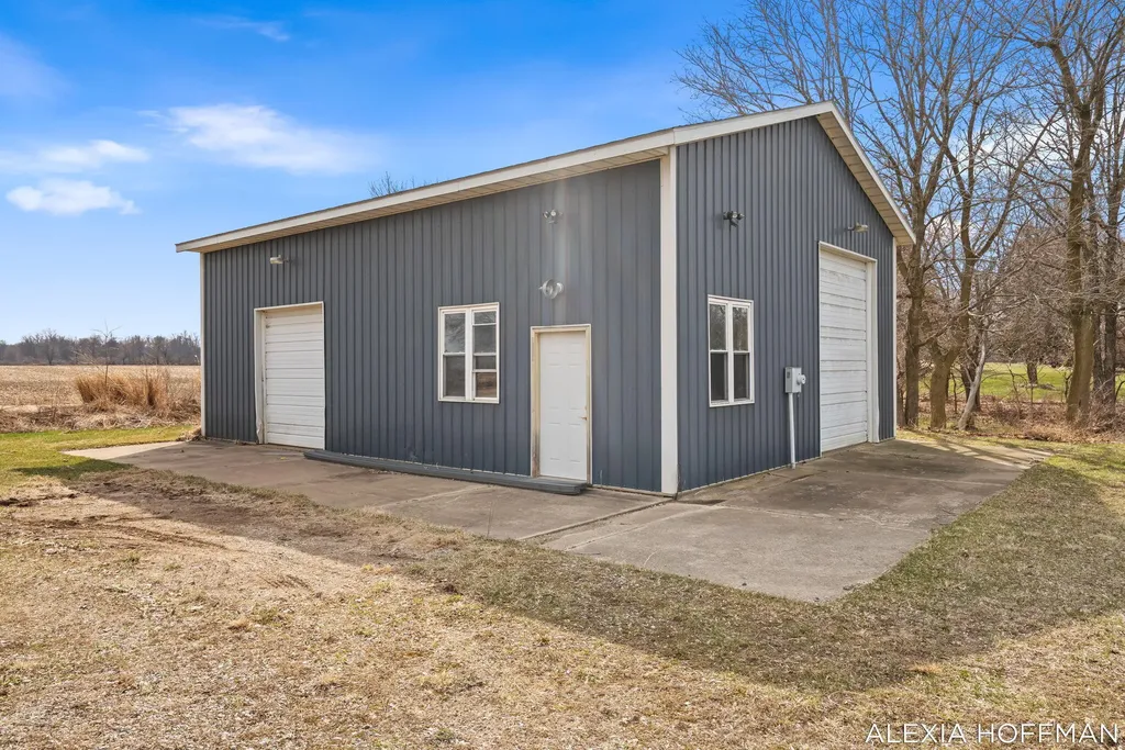 7266 Peddler Lake Campbell Township MI 48815