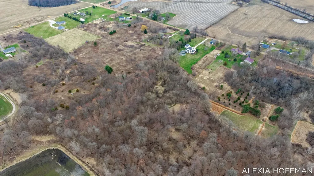 7266 Peddler Lake Campbell Township MI 48815