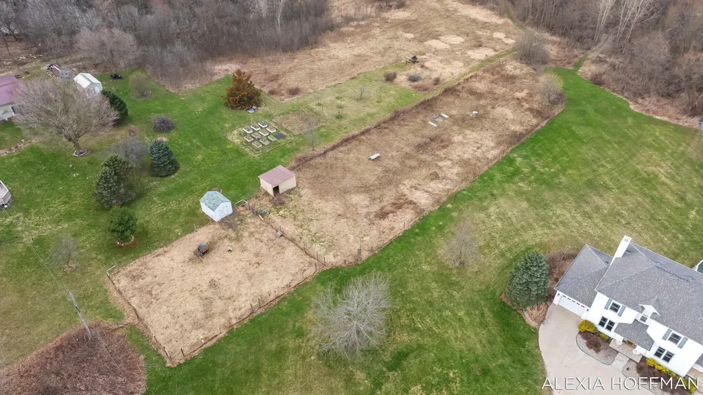 7266 Peddler Lake Campbell Township MI 48815