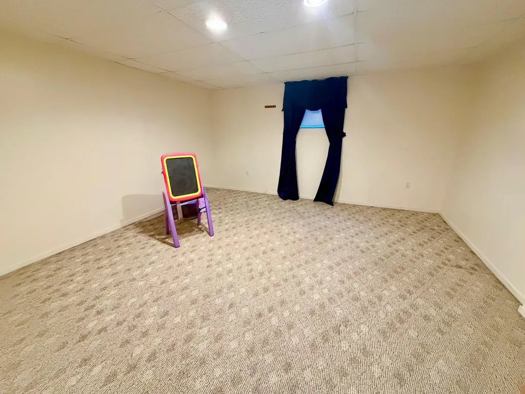 1520 Havenga Street Laketon Township MI 49445
