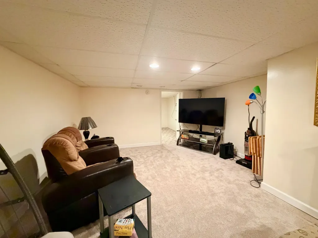 1520 Havenga Street Laketon Township MI 49445