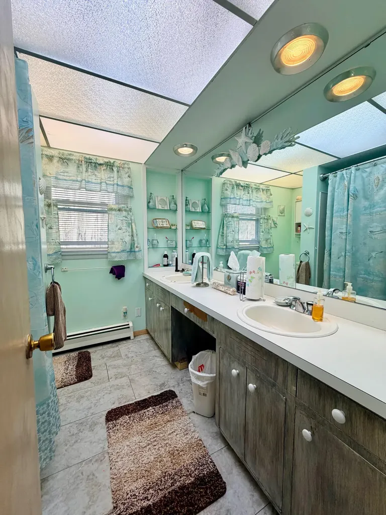 1520 Havenga Street Laketon Township MI 49445