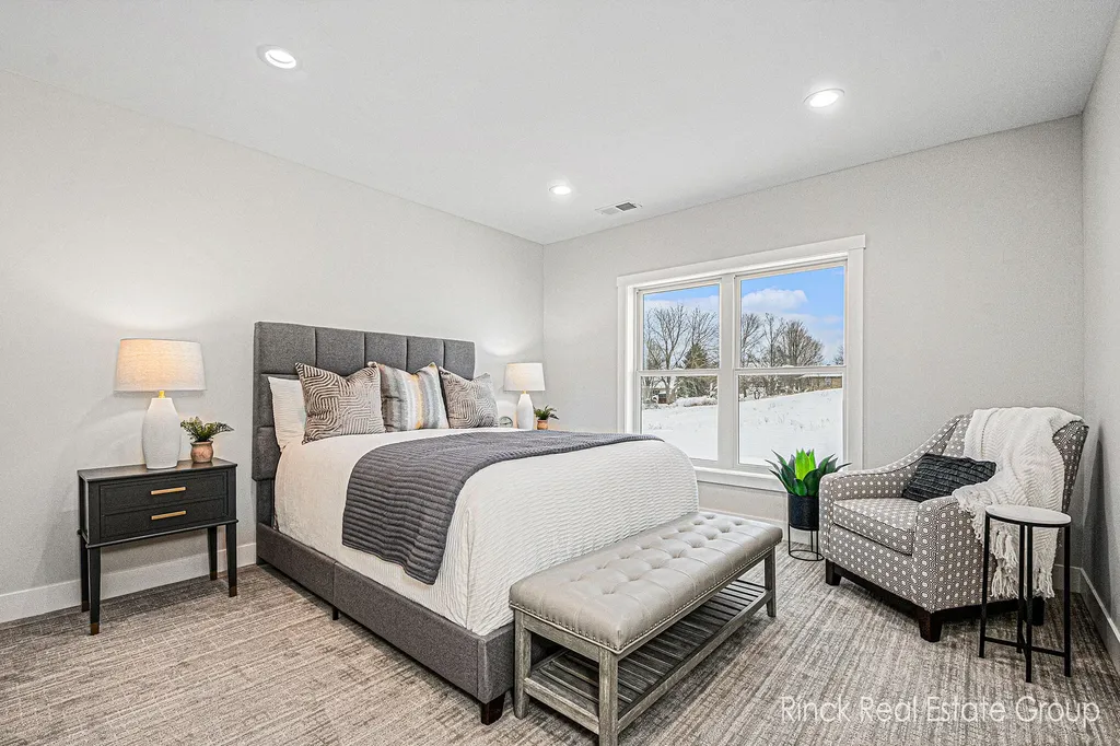 3370 Ravinewood Court Georgetown Charter Township MI 49428