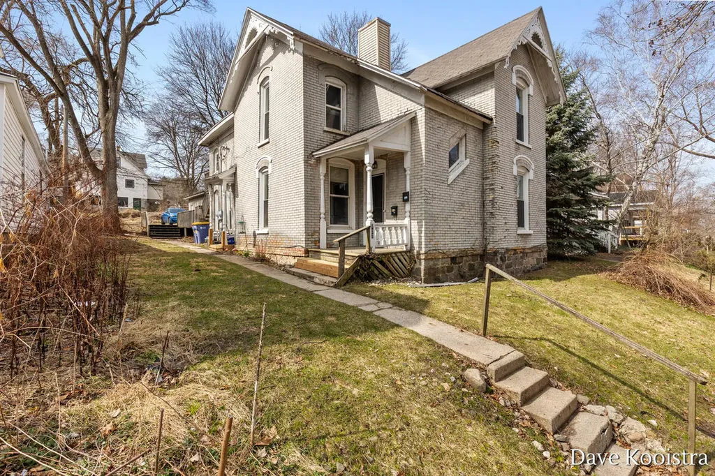 737 Clancy Avenue NE Grand Rapids City MI 49503