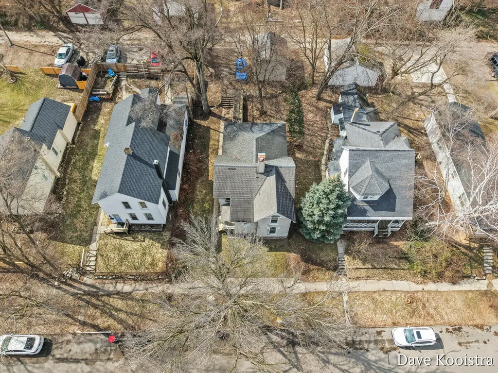 737 Clancy Avenue NE Grand Rapids City MI 49503
