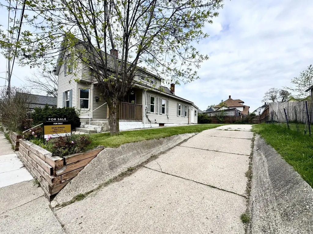 723 Tulip Street SW Grand Rapids City MI 49503