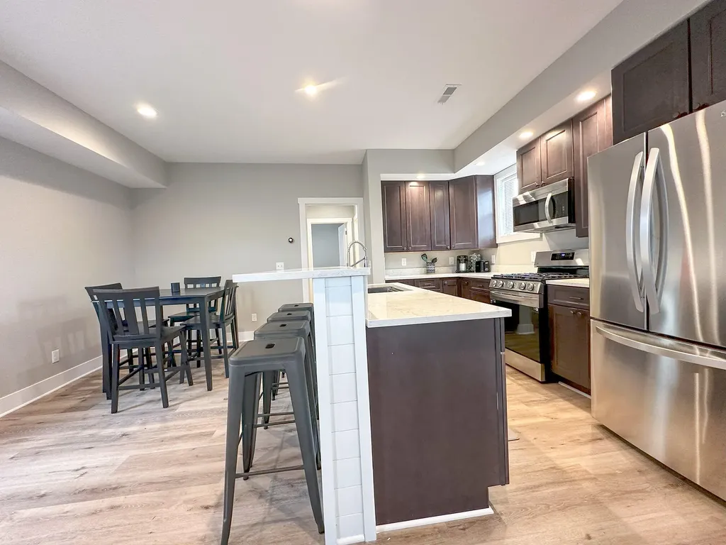 1673 E Parkdale Avenue Manistee Township MI 49660