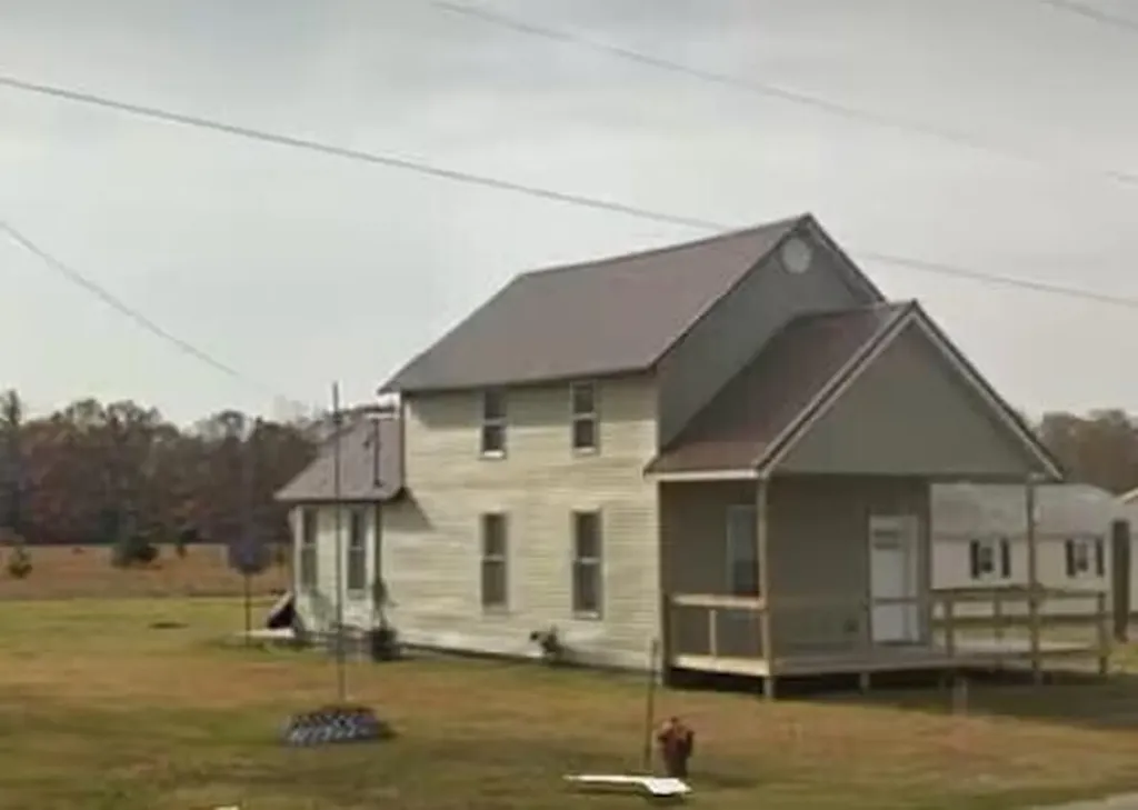 1673 E Parkdale Avenue Manistee Township MI 49660