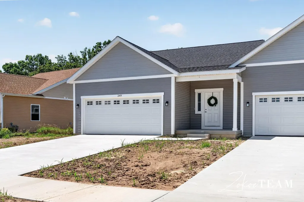 251 Hazelnut Drive Coopersville City MI 49404