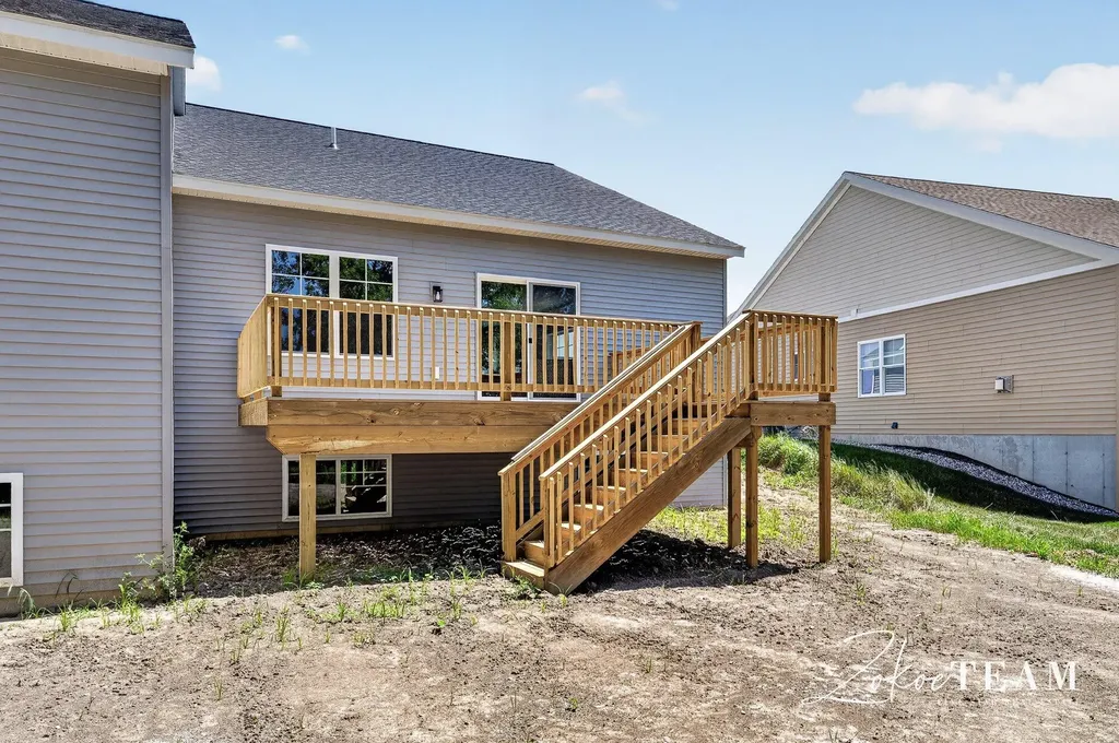 251 Hazelnut Drive Coopersville City MI 49404