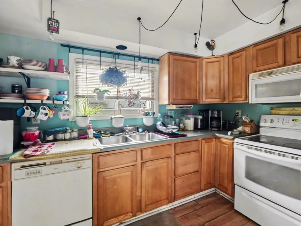 131 Hollis Street Summit Township MI 49203