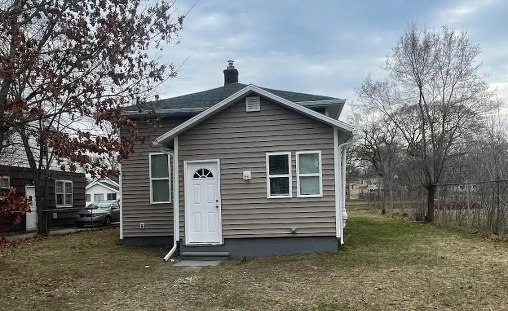 2209 Leahy Street Muskegon Heights City MI 49444