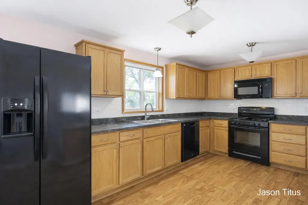 411 Hill Street Ionia Township MI 48846