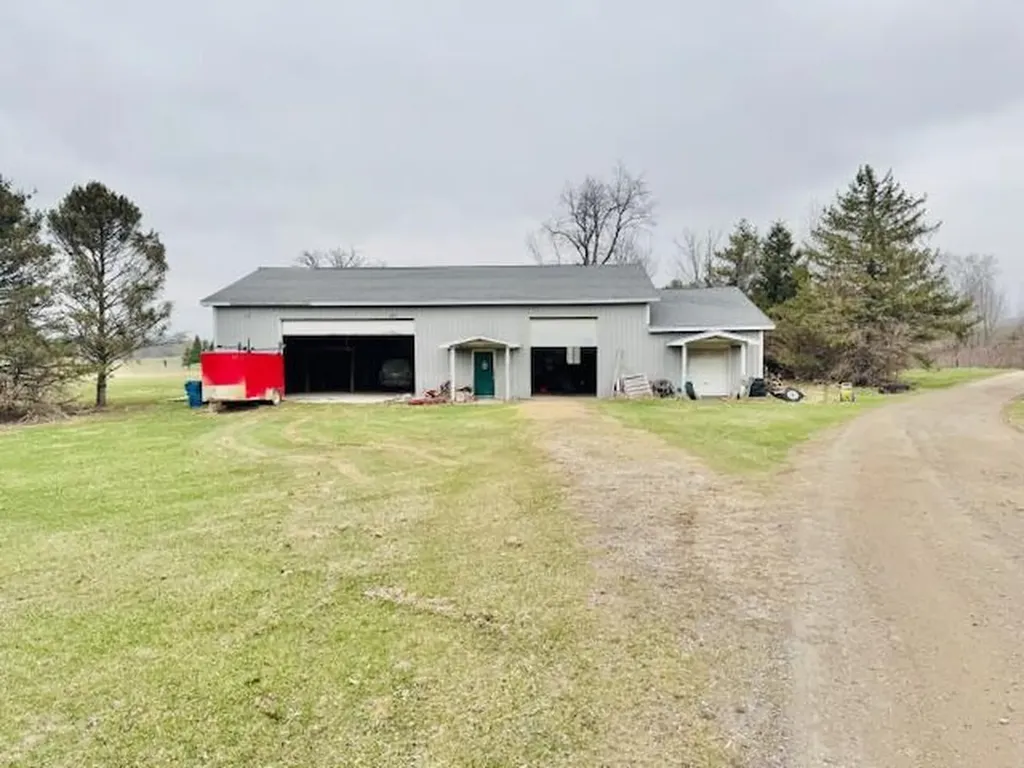 1306 Jack Henry Drive Kalamo Township MI 48813