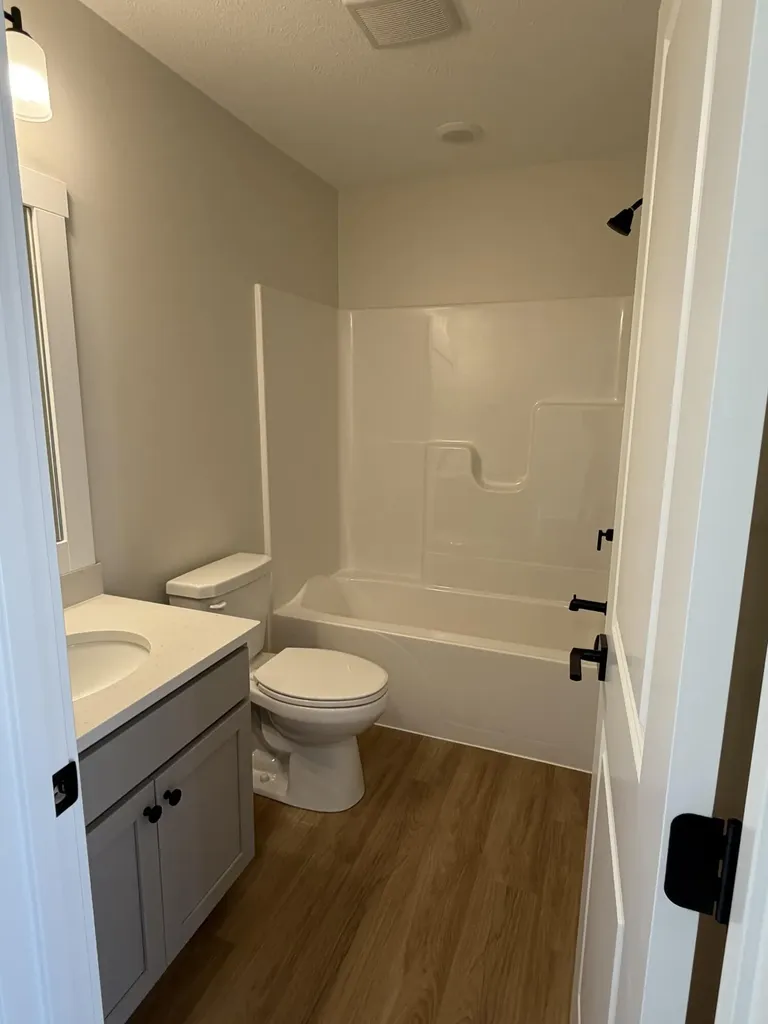 6595 Bellflower Drive Zeeland Charter Township MI 49464