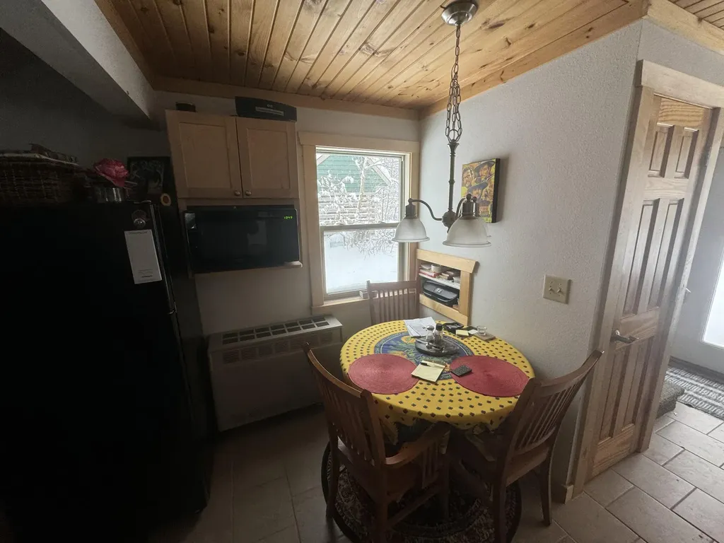 74129 8th Avenue South Haven Charter Township MI 49090