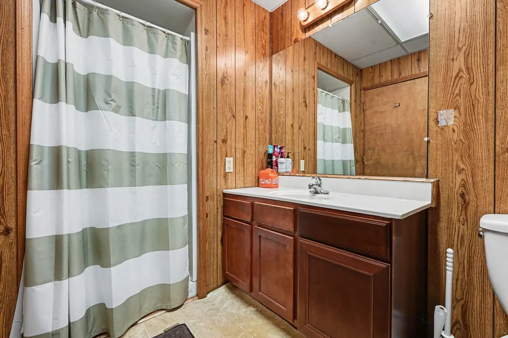314 & 316 Western Avenue Allegan City MI 49010