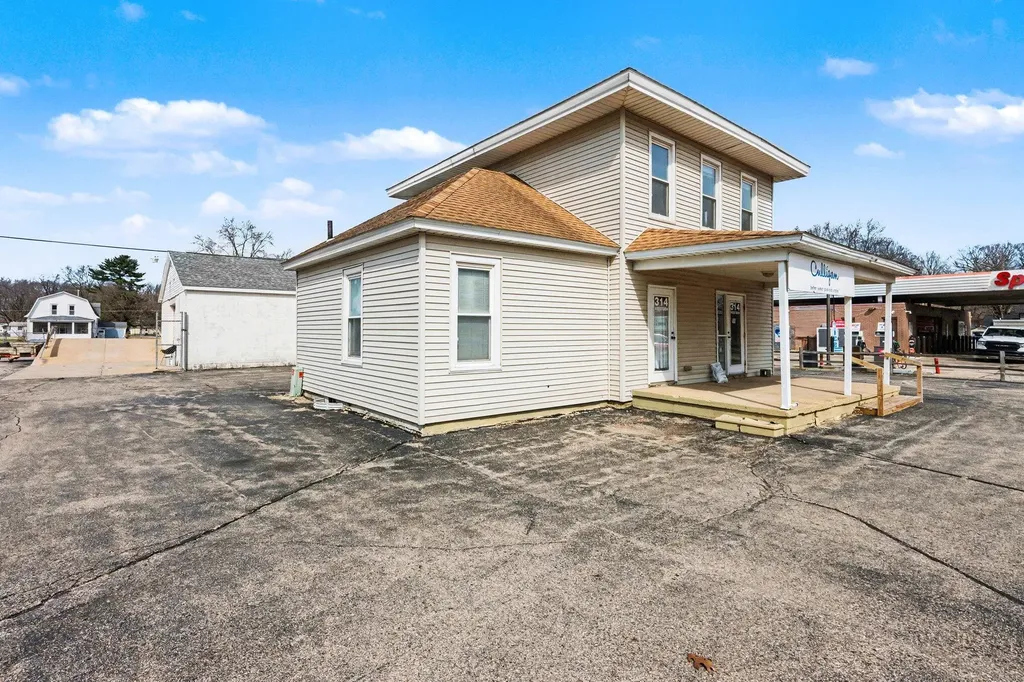 314 & 316 Western Avenue Allegan City MI 49010