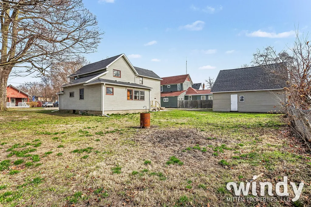 329 Elm Street Watervliet City MI 49098