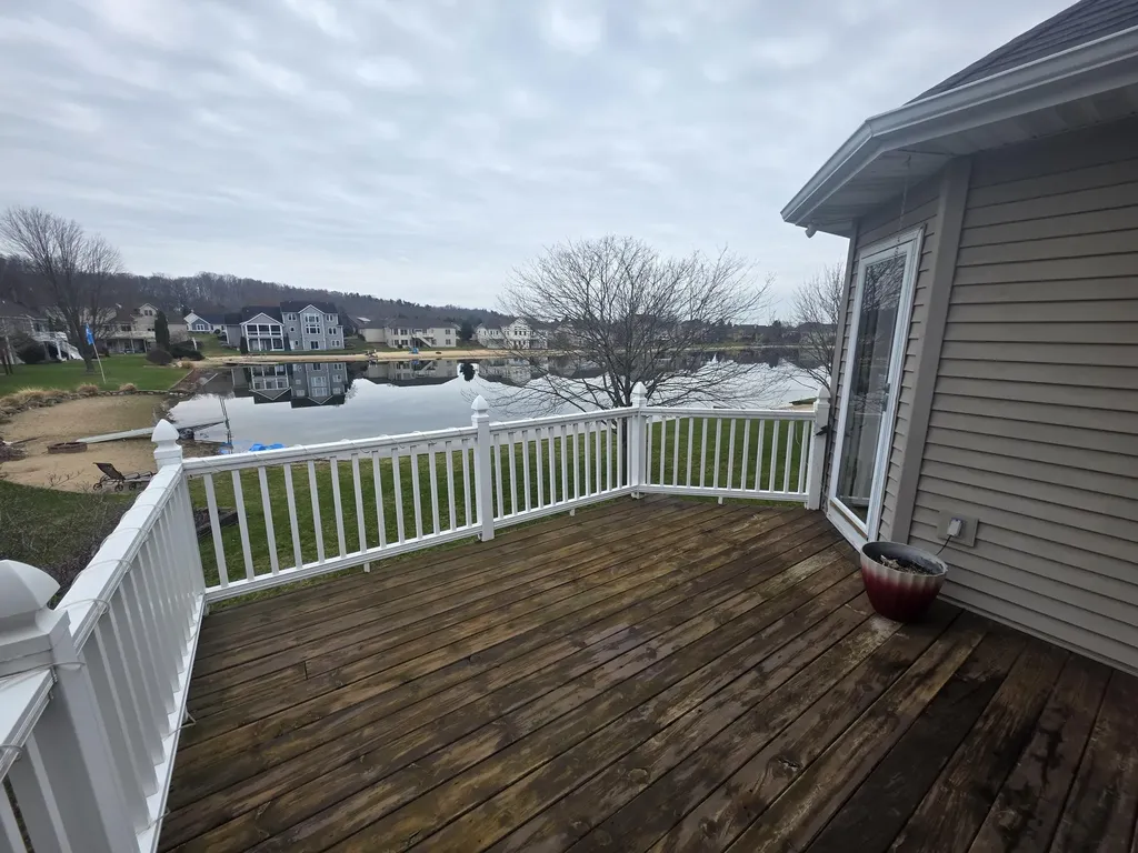 1494 Ponstein Drive Georgetown Charter Township MI 49426