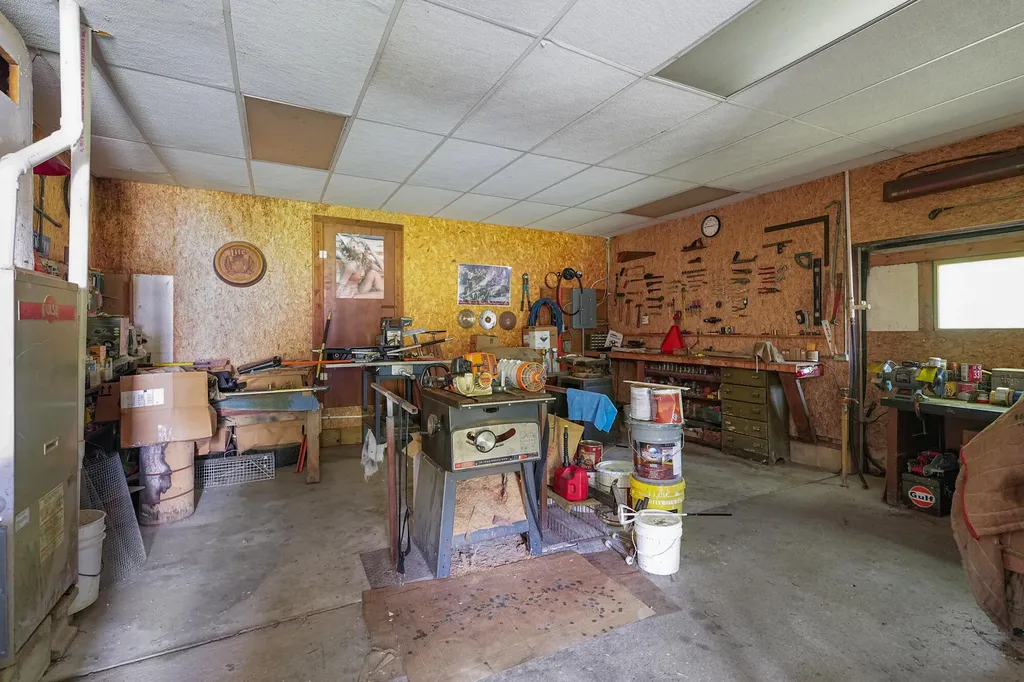 1810 E Mill Street Hastings Charter Township MI 49058