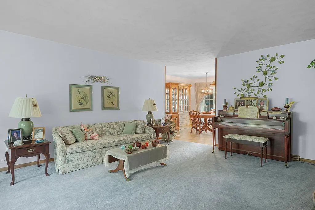 1810 E Mill Street Hastings Charter Township MI 49058