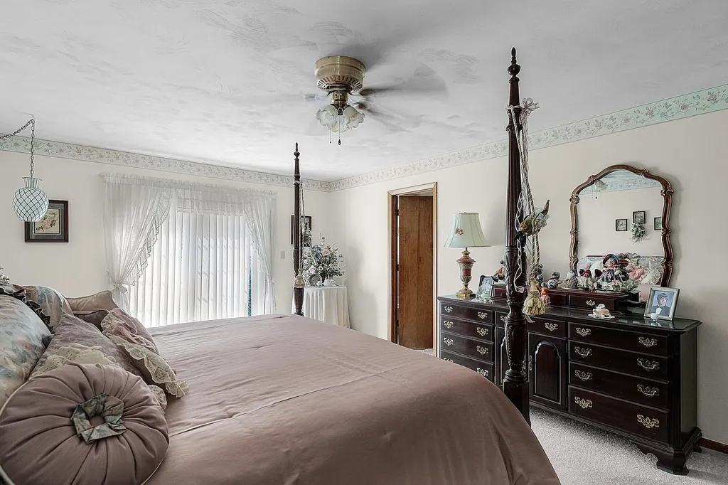 1810 E Mill Street Hastings Charter Township MI 49058
