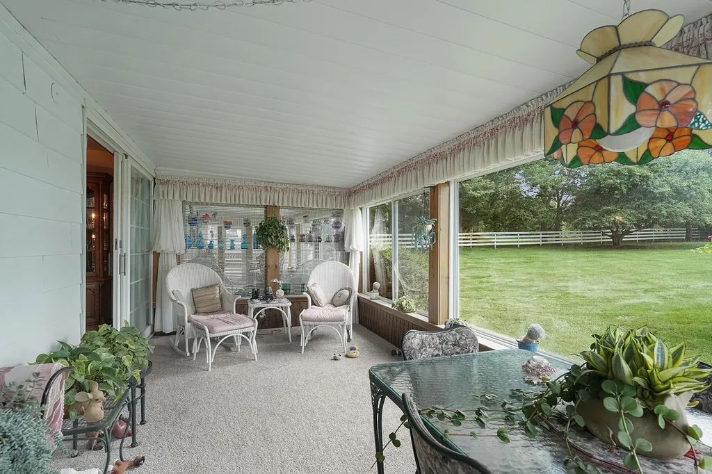 1810 E Mill Street Hastings Charter Township MI 49058
