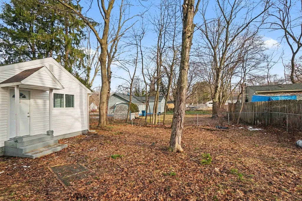 3314 8th Street Muskegon Heights City MI 49444