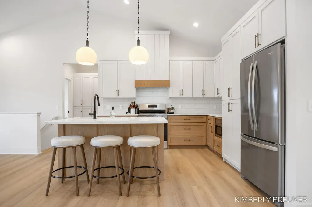 6351 Roman Road Allendale Charter Township MI 49401