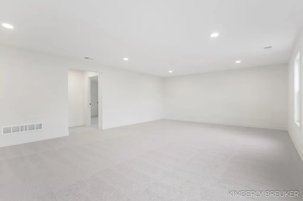 6351 Roman Road Allendale Charter Township MI 49401