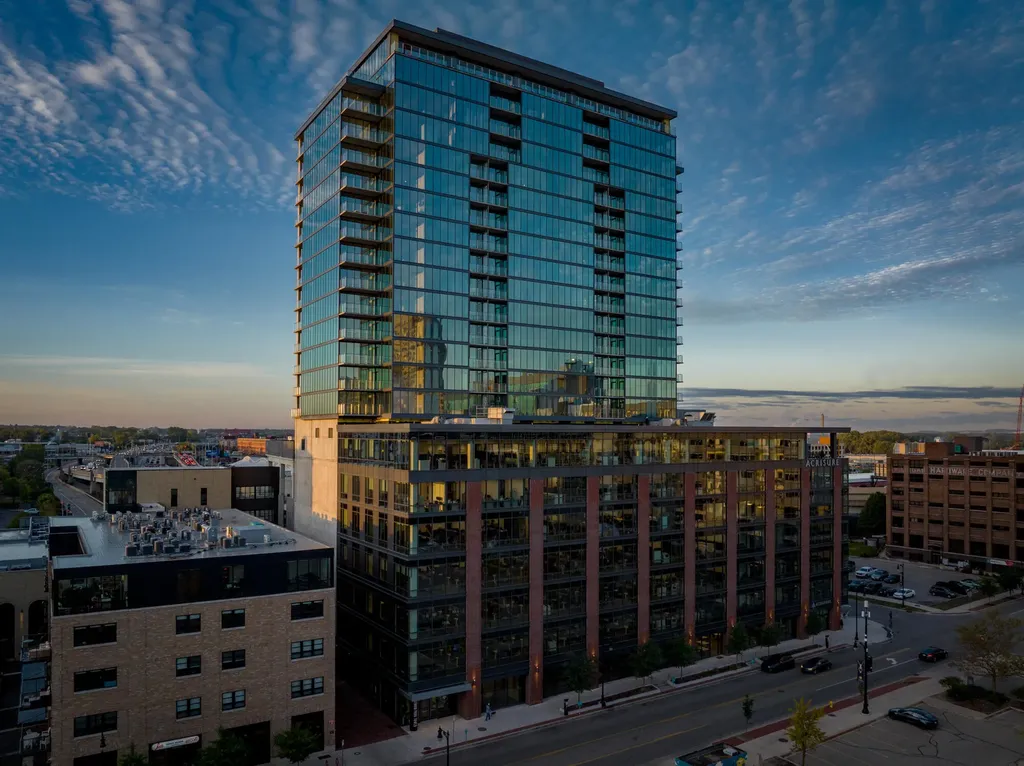 144 Oakes Street SW Grand Rapids City MI 49503