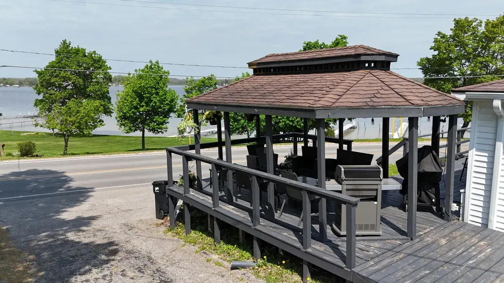19276 4th Street Chippewa Township MI 49320