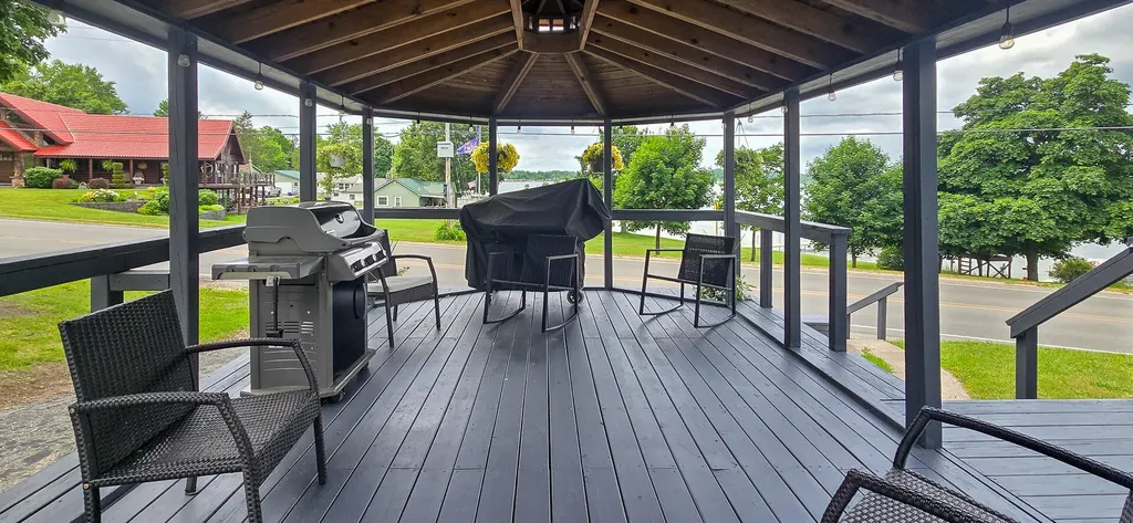 19276 4th Street Chippewa Township MI 49320