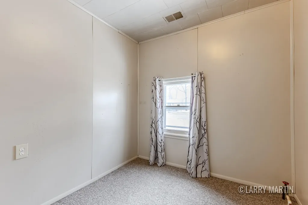 2052 Woodward Street Muskegon Charter Township MI 49442