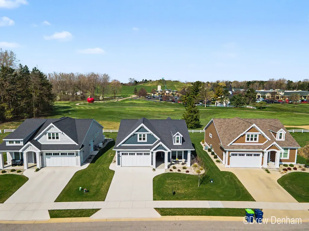 4219 Village Green Drive Thomas Township MI 48623