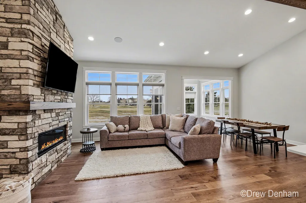 4219 Village Green Drive Thomas Township MI 48623