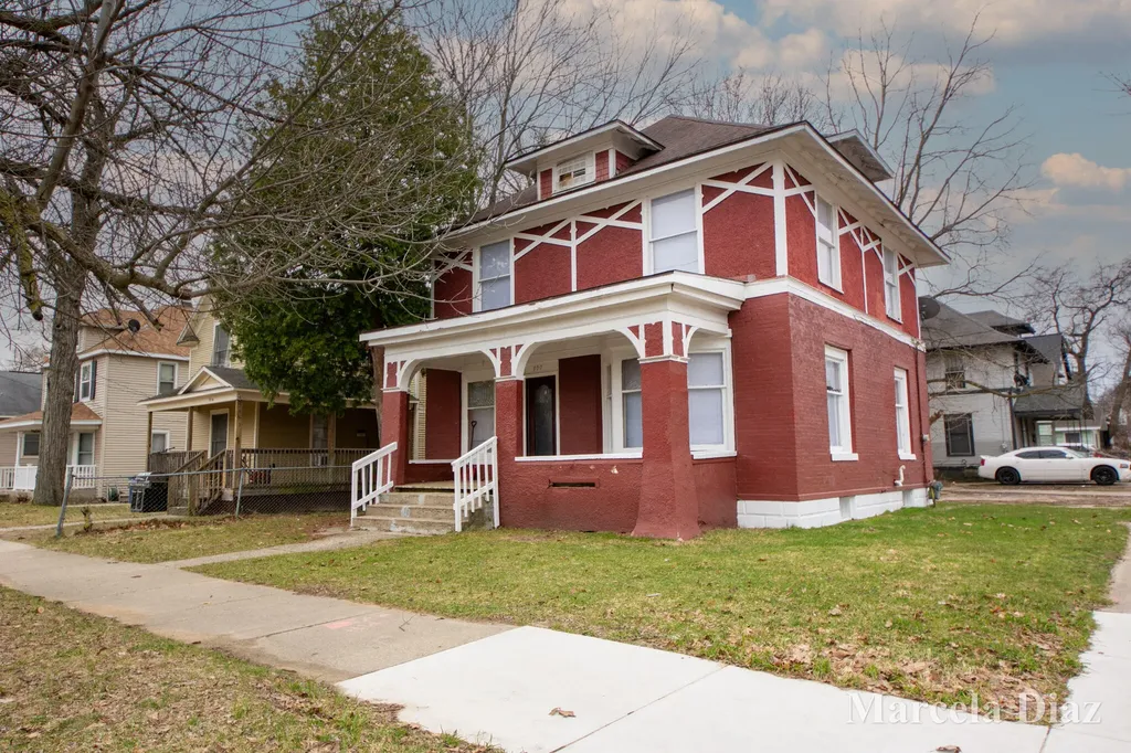 900 Watkins Street SE Grand Rapids City MI 49507