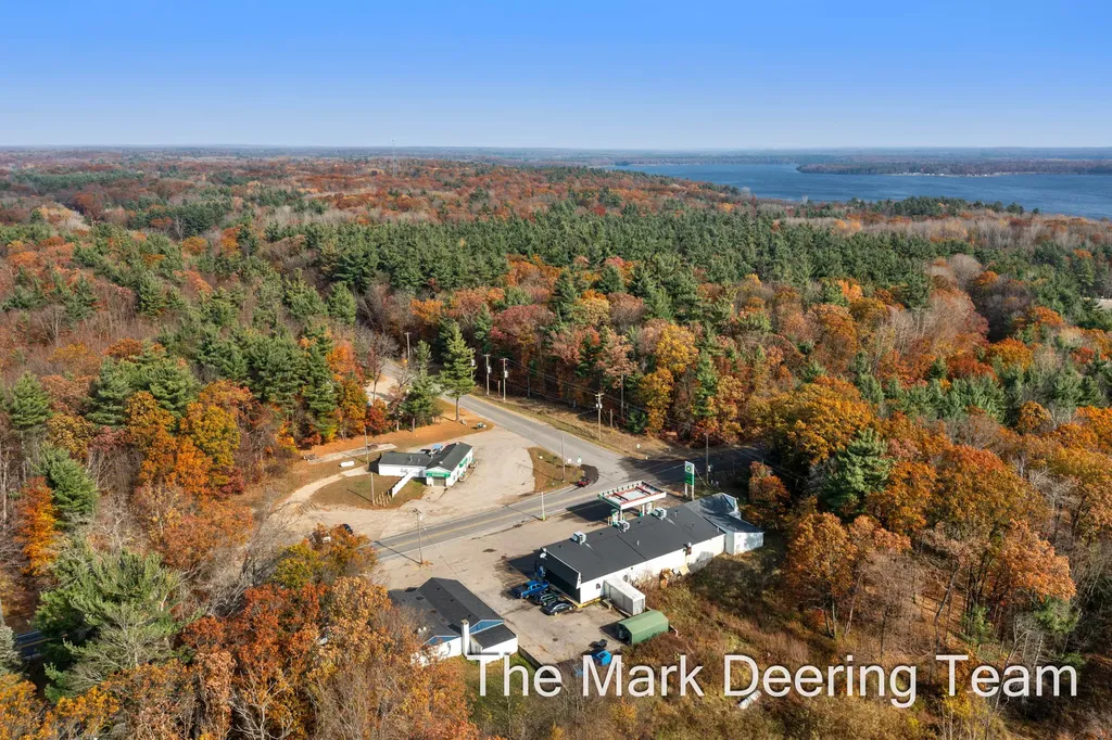 6381 E 36th Street Big Prairie Township MI 49349
