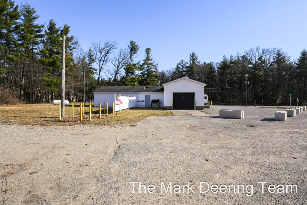 6381 E 36th Street Big Prairie Township MI 49349
