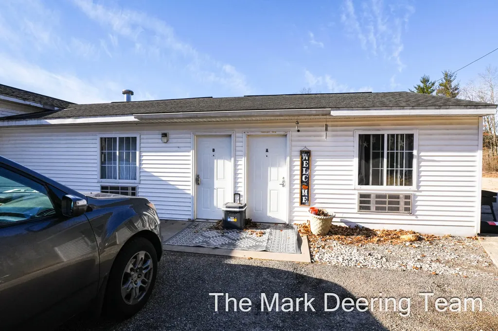 6381 E 36th Street Big Prairie Township MI 49349