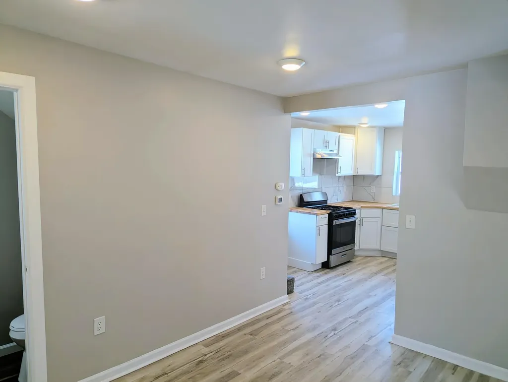 1402 North Avenue NE Grand Rapids City MI 49505